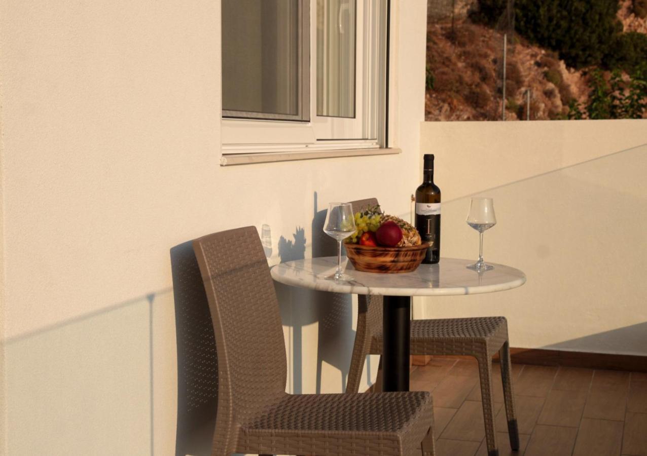 Stegna Sunny Beach- Up Floor Archangelos  Buitenkant foto